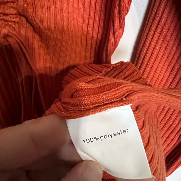 Rust Long Sleeve Ribbed Dress - Picture 5 of 9